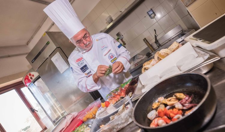 chef a lavoro